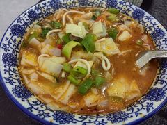 -撒拉人家.酸菜牦牛肉火锅