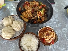 -天天向上素食餐厅(五台山店)