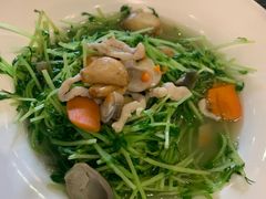 -花溪雨·森林餐厅(石基店)