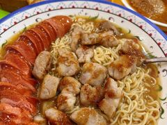 司華力腸雞肉米粉-永安咖啡室