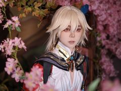 -米游妙妙屋cosplay换装自拍摄影体验馆