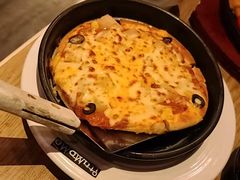 疯狂辣肉酱煙肉披萨-意八餐厅(黄大仙中心店)