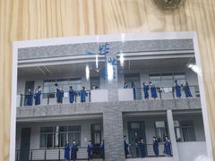 -花儿照相馆·最美证件照(红旗街万达店)
