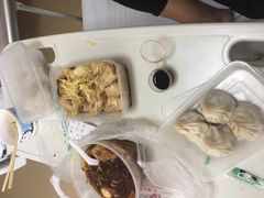 -笑来喜馄饨小笼工坊店(湖滨街店)
