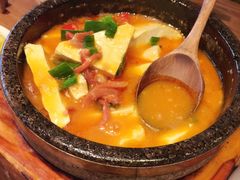 -云海肴·汽锅鸡·云南菜(天山百盛优客店)