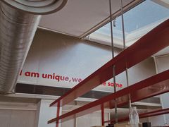 -UNI UNI(环亚凯瑟琳店)