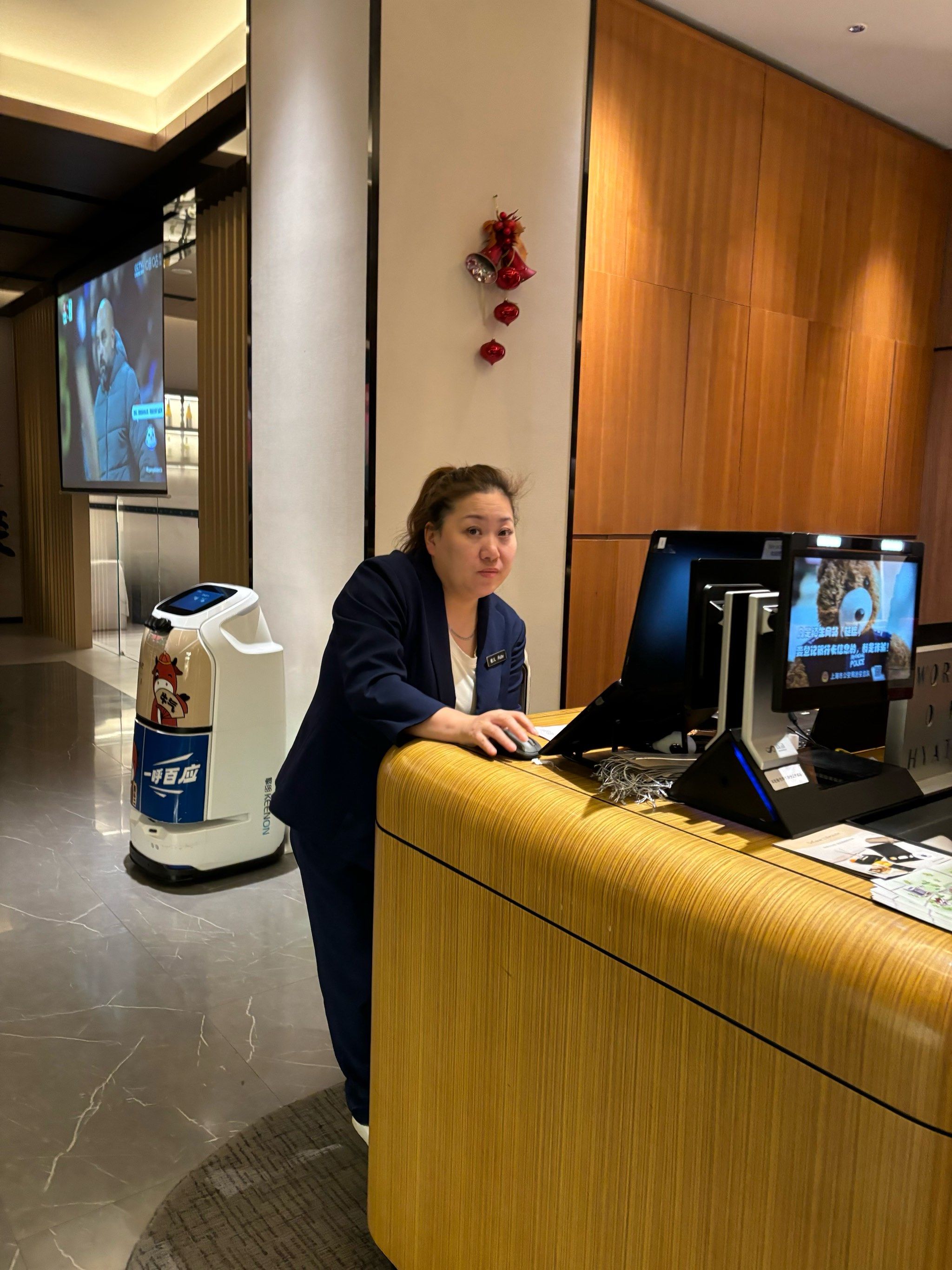 着重想表扬前台两位小姐姐,服务意识特别好