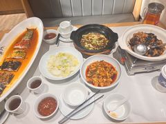 -饭橘汉江码头·乡野土菜馆(静安路店)