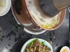 -楼外楼大刀肉传统火锅居(幸福街店)