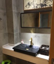 -苗方清颜·祛痘皮肤管理