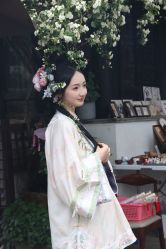 -洛水阁·汉服妆造体验馆(山塘街店)