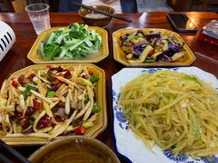 -苗湘食府(十年店)