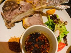 丝路秘制羊排-丝路金桃·新疆菜(徐汇店)