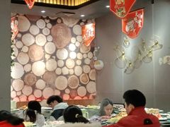 大堂-钱小主·自助回旋烤肉火锅餐厅(东方新天地店)