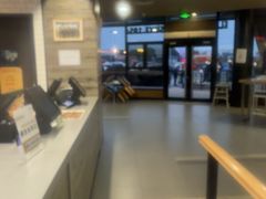 -汉堡王(梅村服务区南店)