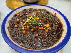 风味凉拌蕨根粉-椿记烧鹅(叠彩店)