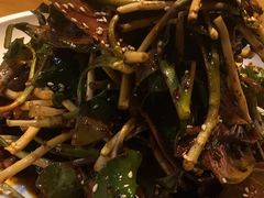 凉拌折耳根-聚益堂万州烤鱼•江湖菜•小龙虾