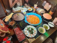 -吼堂老火锅(太古里总店)