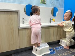 -美吉姆国际儿童发展中心(红谷滩绿地缤纷城中心)