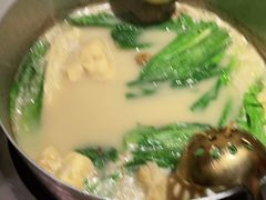 -六少·猪肚包鸡火锅(卓悦INTOWN店)