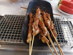 -亮健容天生蚝烧烤自助(交道口直营店)