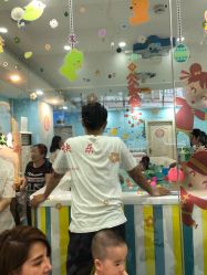 -乐悠游儿童游泳馆(宝安妇幼店)