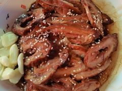 -老鼎万春卤菜(五代传承创始老店)