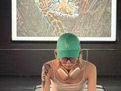 -罗红摄影艺术馆