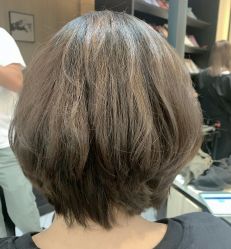 -HAIR CORNER