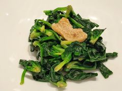 猪油渣炒霜冻菠菜-潮汕味道·煮海餐厅(金麟大厦店)