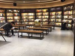 -诚品(信义店)