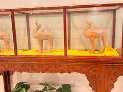 -曲江惠宾苑宾馆(大雁塔大唐不夜城店)