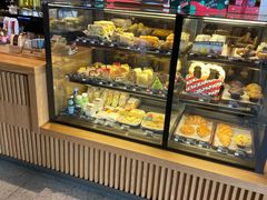 面包甜点陈列柜-星巴克(北京通州新光大中心店)