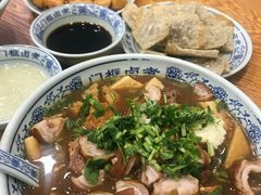 卤煮火烧-门框胡同百年卤煮(新街口店)