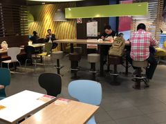 大堂-麦当劳(光新乐购店)