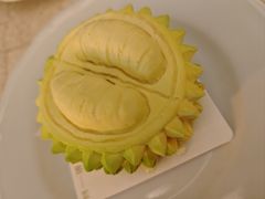 猫山王榴莲芝士慕斯-玲婧胡同·生日蛋糕·餐厅(嘉里城店)