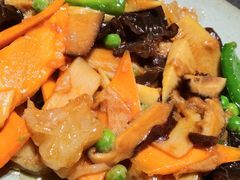 灵山什锦-品渔味湖鲜馆(拈花湾店)