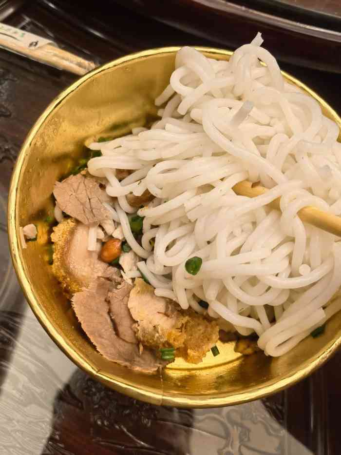 李氏紫竹林卤粉(火车站店)-"衡阳那个城市吧,没啥喜欢的,因为出差去那