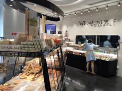 面包甜点陈列柜-好利来(温江合生汇店)