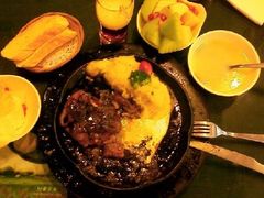 01-豪客来牛排(中央花苑店)