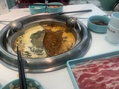 -季季红火锅(柳州城中万达二店)