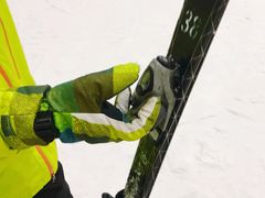 -乔波室内滑雪场