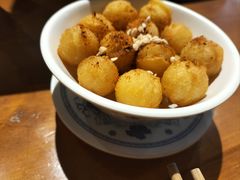 孜然小土豆-炉小二铜锅牛蛙•川湘菜(三里屯店)