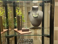 -云洲古玩城(大木桥路店)