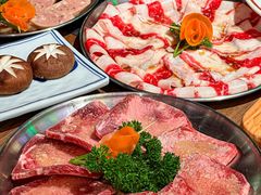 -香猪坊韩国烤肉专属门店(魏公村店)