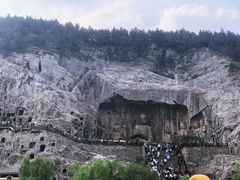 -龙门石窟