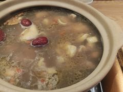 -邹开喜·炭炉鸡煲·海鲜火锅(虹口足球场店)