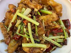 藕元-桂萍特色牛筋牛杂(长堤街总店)