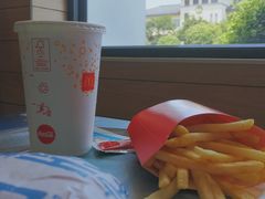 -麦当劳(仙林亚东城得来速店)