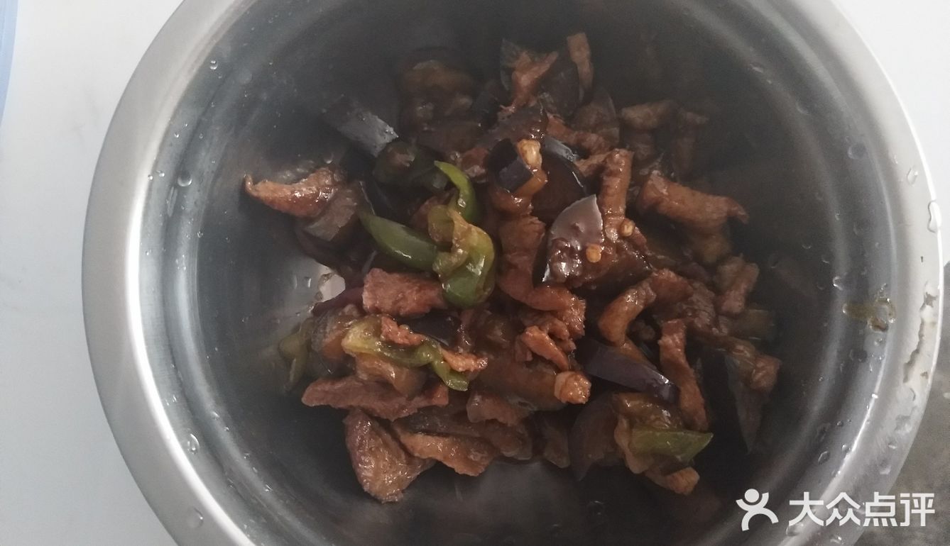 小媛子的美食菜谱之好吃的烧肉闷茄子